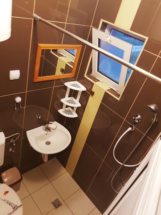 Tufio Apartmani Улцинь Экстерьер фото