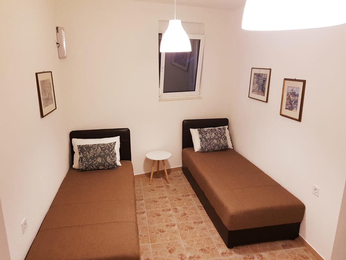 Tufio Apartmani Улцинь Экстерьер фото